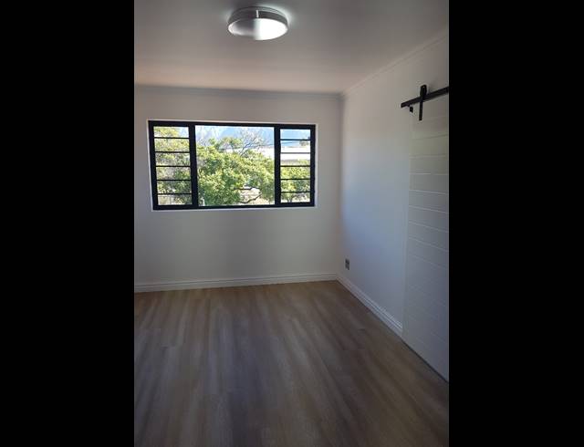 1 bed property to rent in BERGSIG